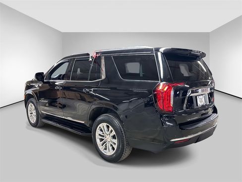 Used 2023 GMC Yukon SLT image 3