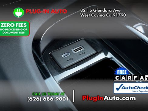 Used 2023 Cadillac Escalade Sport w/ Touring Package AWD/4WD image 30