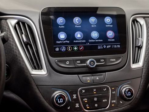 Used 2023 Chevrolet Malibu LT w/ Driver Confidence Package FWD image 17