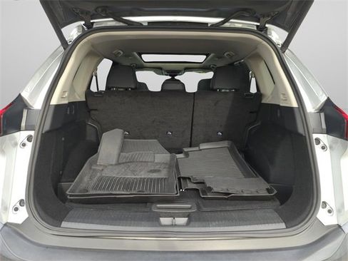 Certified 2021 Nissan Rogue SL w/ Premium Package image 43