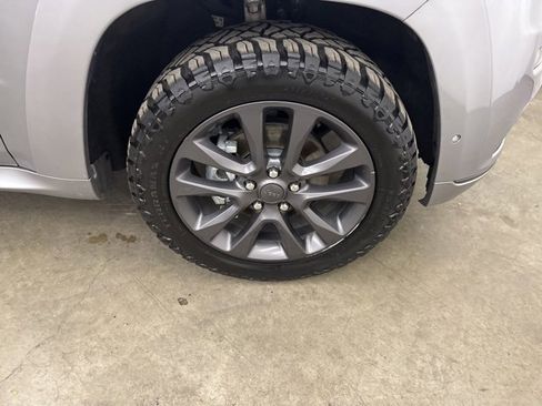 Used 2019 Jeep Grand Cherokee High Altitude image 28