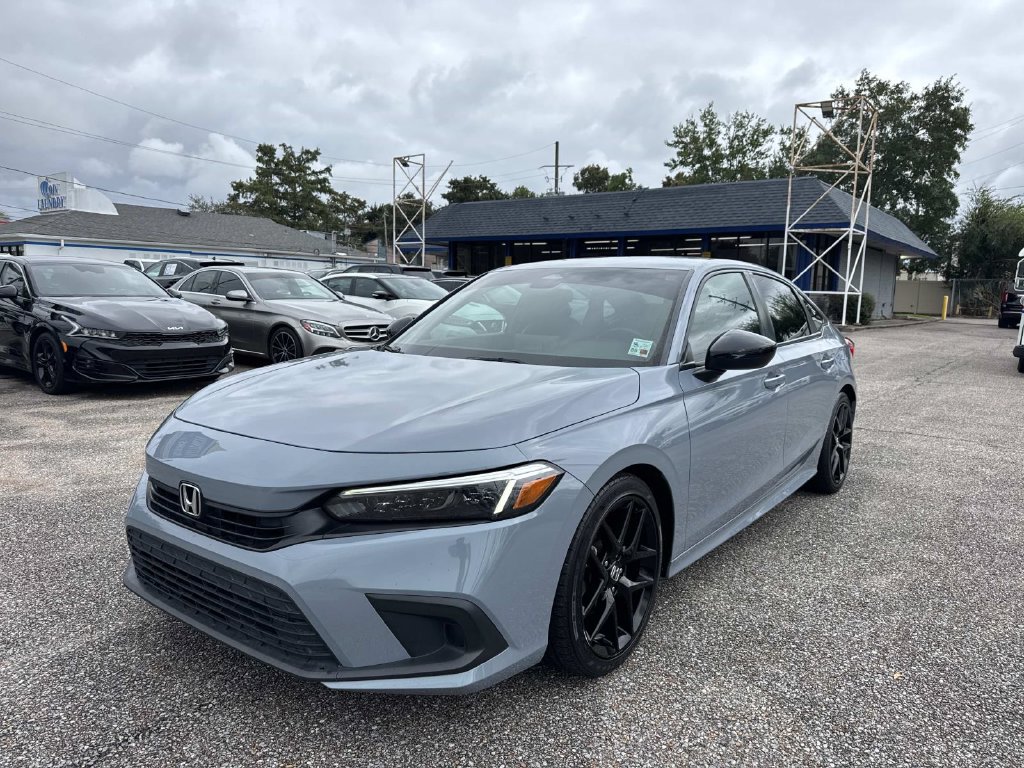 Used 2024 Honda Civic Sport image 3