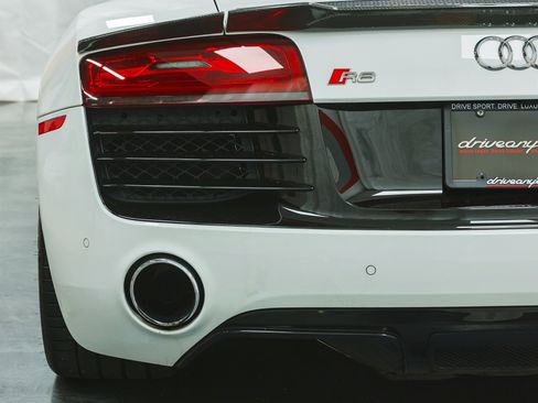 Used 2014 Audi R8 V10 AWD/4WD image 31