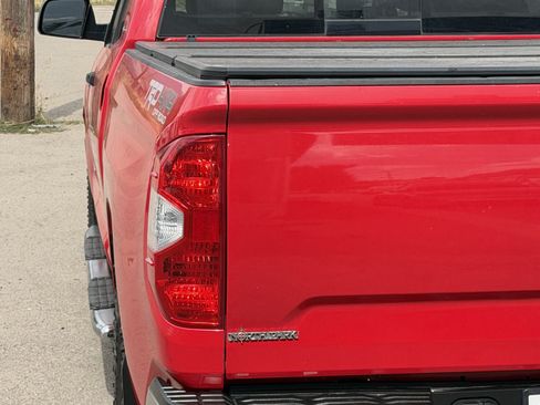 Used 2016 Toyota Tundra SR5 w/ TRD Off Road Package AWD/4WD image 12