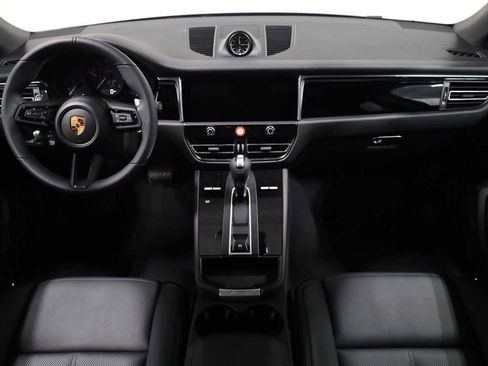 New 2026 Porsche Macan image 26