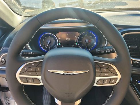 New 2026 Chrysler Pacifica Select image 25