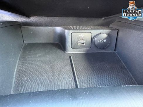 Used 2025 Ford Escape Active image 28