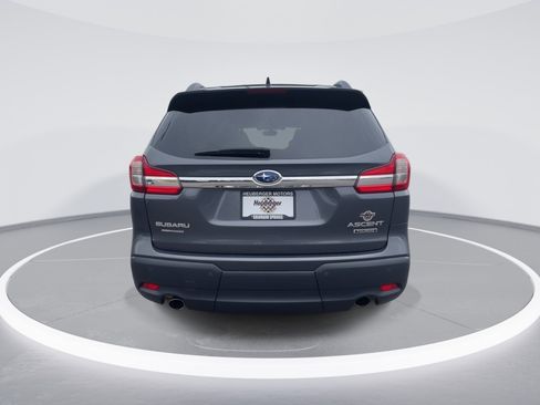 Used 2022 Subaru Ascent Touring AWD/4WD image 6