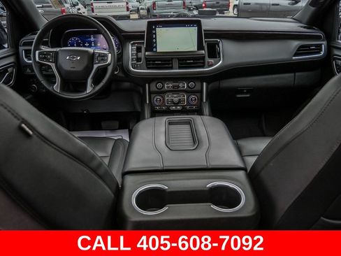 Used 2023 Chevrolet Suburban Z71 w/ Off-Road Capability Package AWD/4WD image 31