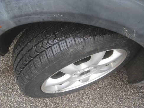 Used 2010 MINI Cooper Clubman Hardtop image 26