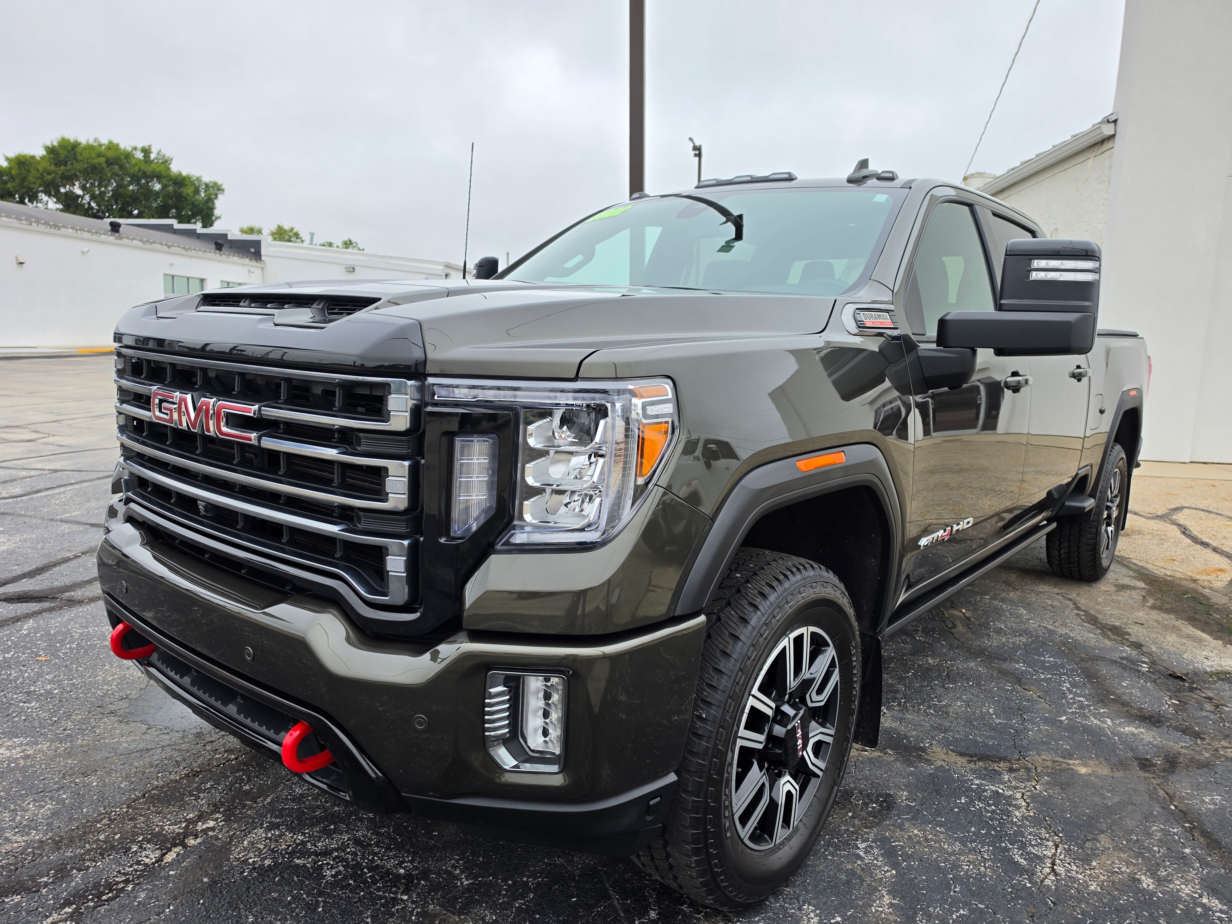 Used 2022 GMC Sierra 2500 AT4 w/ AT4 Preferred Package AWD/4WD image 1