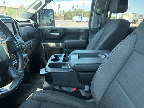 Used 2024 Chevrolet Silverado 2500 Custom w/ Custom Value Package AWD/4WD image 12