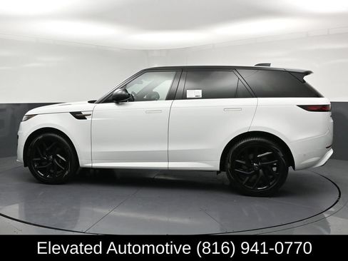 Used 2024 Land Rover Range Rover Sport Dynamic SE AWD/4WD image 31