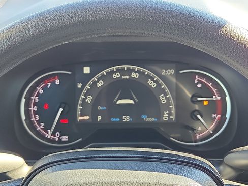 Used 2025 Toyota RAV4 LE image 23