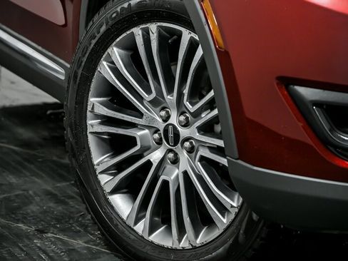 Used 2016 Lincoln MKX Reserve w/ Climate Package image 3