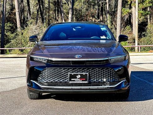 New 2026 Toyota Crown Limited image 3