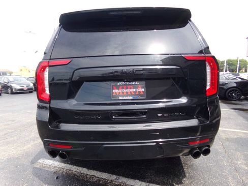 Used 2021 GMC Yukon Denali w/ Denali Ultimate Package AWD/4WD image 4