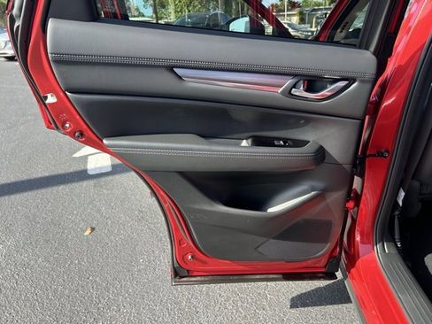 New 2025 MAZDA CX-5 AWD 2.5 S w/ Premium Plus Pkg image 8