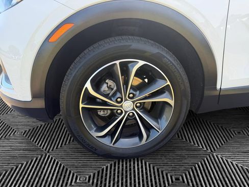 Used 2022 Buick Encore GX Essence w/ Advanced Technology Package FWD image 15