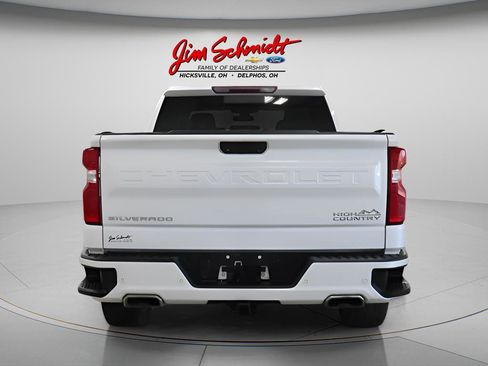 Used 2022 Chevrolet Silverado 1500 High Country AWD/4WD image 5