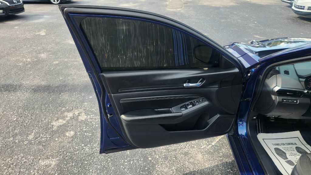Used 2019 Nissan Altima 2.5 S FWD image 10