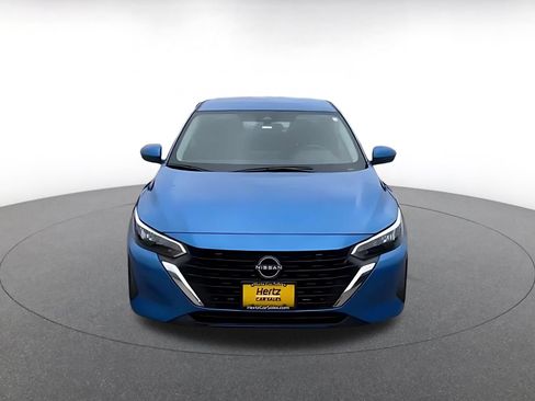 Used 2025 Nissan Sentra SV FWD image 4