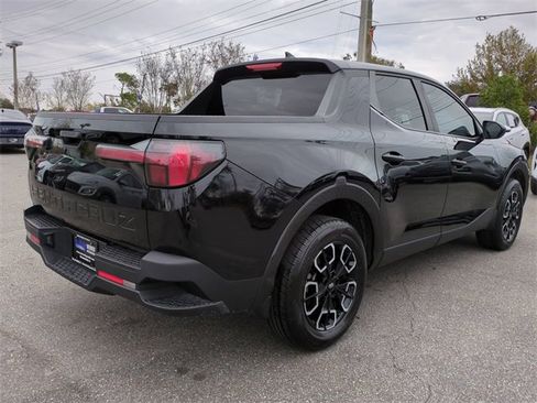 Used 2024 Hyundai Santa Cruz SE image 5