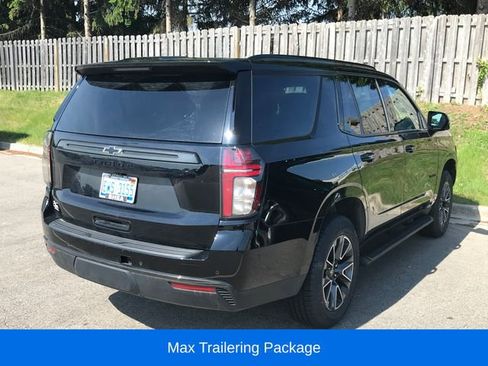 Used 2021 Chevrolet Tahoe Z71 w/ Luxury Package AWD/4WD image 2
