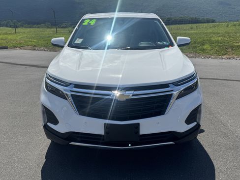 Used 2024 Chevrolet Equinox LT AWD/4WD image 9
