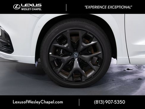 New 2026 Lexus TX 500h AWD image 4