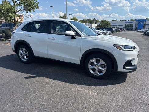 Used 2023 Honda HR-V LX image 21