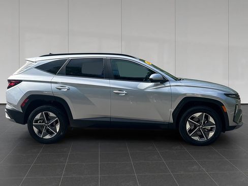 Used 2025 Hyundai Tucson SEL AWD/4WD image 6
