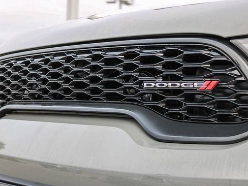 Used 2025 Dodge Durango GT image 11