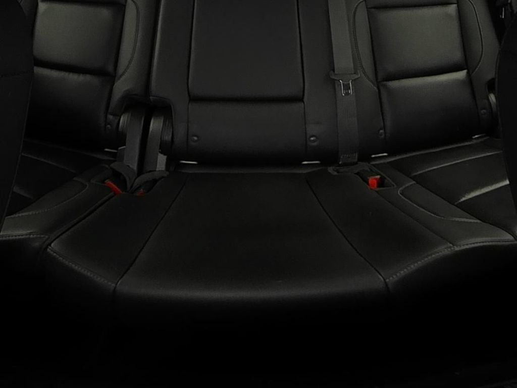 Used 2018 Chevrolet Tahoe LT RWD image 13