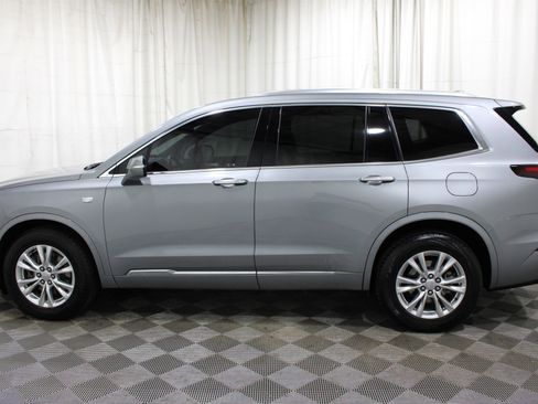 Certified 2024 Cadillac XT6 Luxury image 35
