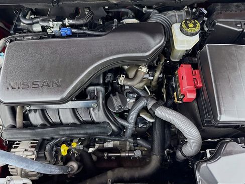 Used 2020 Nissan Rogue Sport S image 37