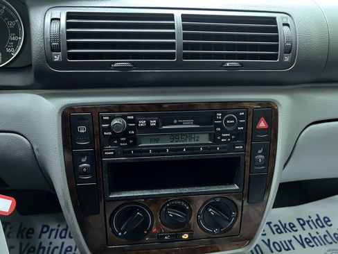 Used 2001 Volkswagen Passat GLS AWD/4WD image 21