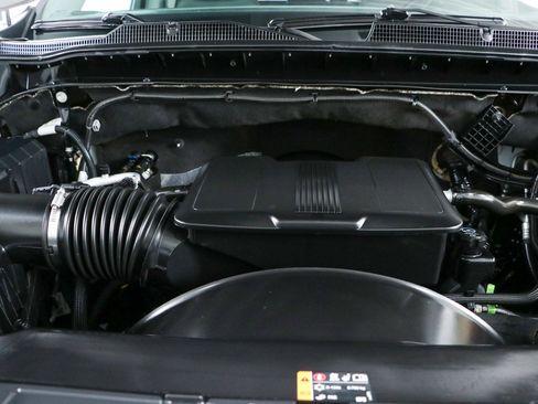 Used 2024 Chevrolet Silverado 2500 LT AWD/4WD image 31