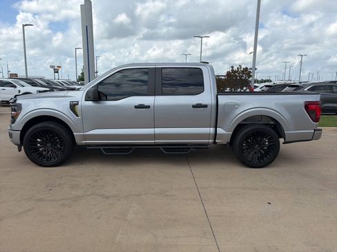 Used 2025 Ford F150 STX image 2