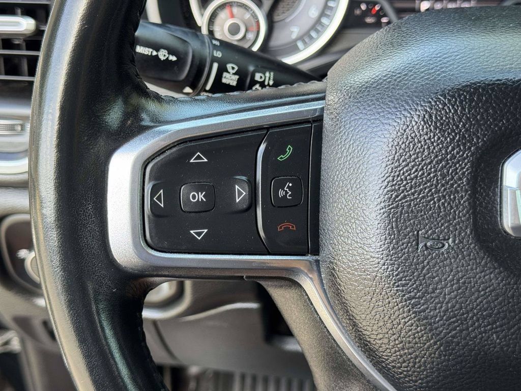 Used 2023 RAM 1500 Laramie AWD/4WD image 12