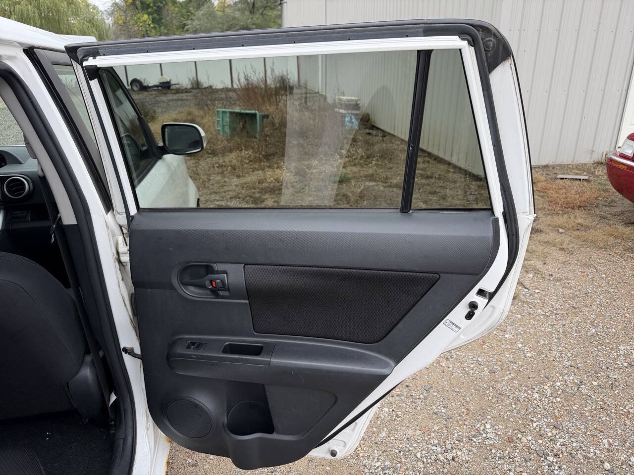 Used 2010 Scion xB FWD image 26