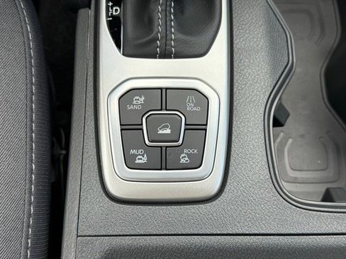 New 2026 Nissan Frontier SV w/ SV Convenience Package image 27