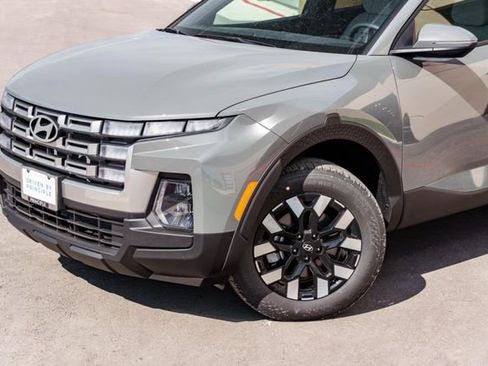 New 2026 Hyundai Santa Cruz SEL FWD image 3
