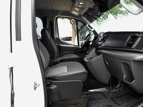 Used 2021 Ford Transit 350 XLT image 34
