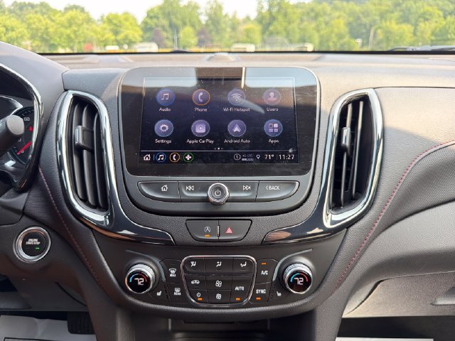 Used 2024 Chevrolet Equinox RS w/ RS Leather Package FWD image 17