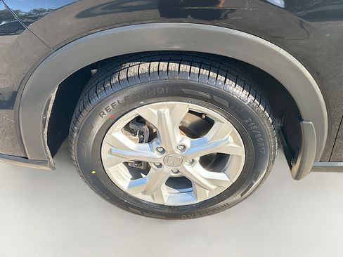 Used 2023 Honda HR-V LX image 35