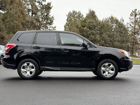 Used 2015 Subaru Forester 2.5i image 3
