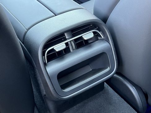 Used 2025 Mercedes-Benz E 53 AMG e 4MATIC Sedan image 19