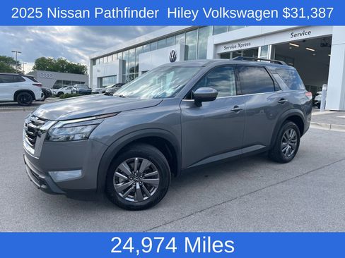 Used 2025 Nissan Pathfinder SV FWD image 1