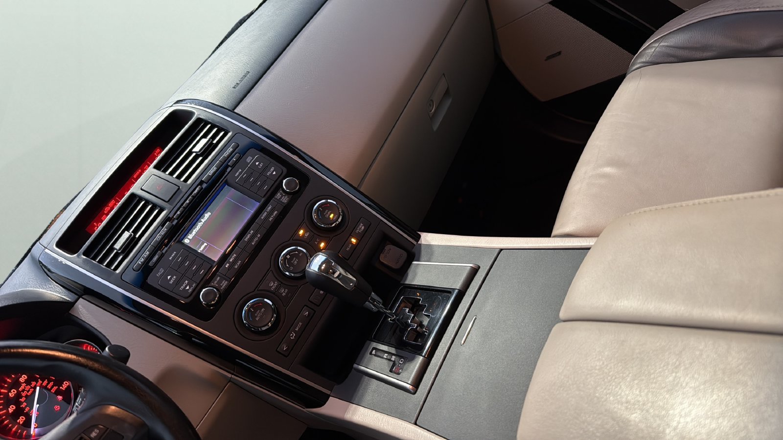 Used 2011 MAZDA CX-9 Touring w/ Moonroof & Bose Audio Pkg FWD image 20